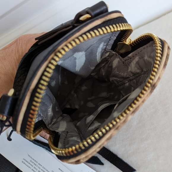 Aimee Kestenberg Phone Crossbody Leather Calf Hair Leopard Print Brown Black NWT - Picture 12 of 16
